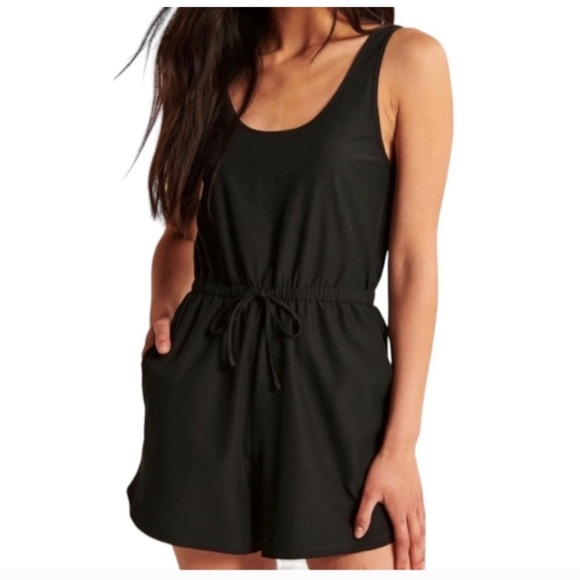 NWT Abercrombie Black Traveler Romper - M Tall - Picture 6 of 9
